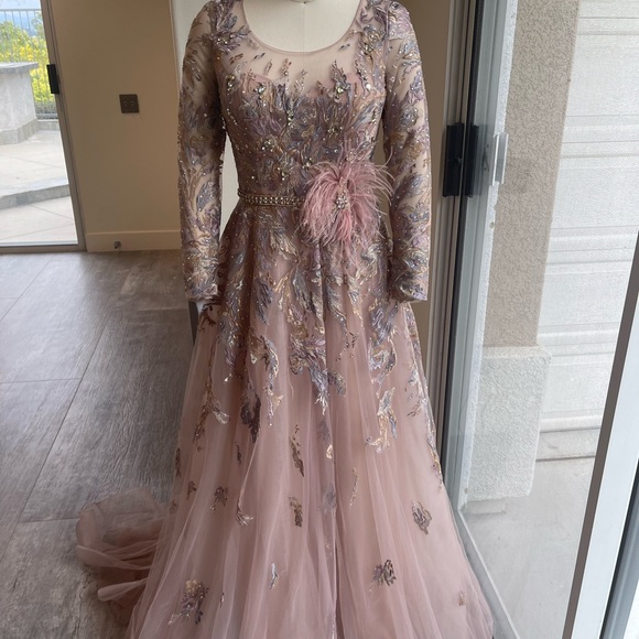 Pastel color embellished gown - Picture 13 of 17